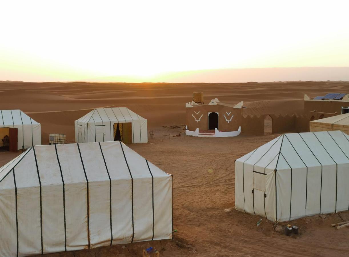 Bivouac Erg Chegaga Nomademoi Hotel El Gouera ภายนอก รูปภาพ