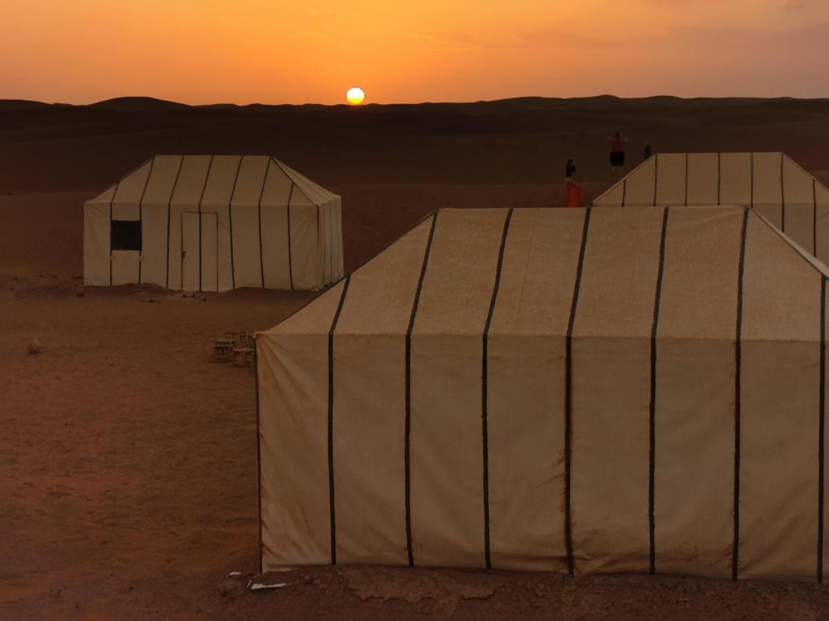 Bivouac Erg Chegaga Nomademoi Hotel El Gouera ภายนอก รูปภาพ